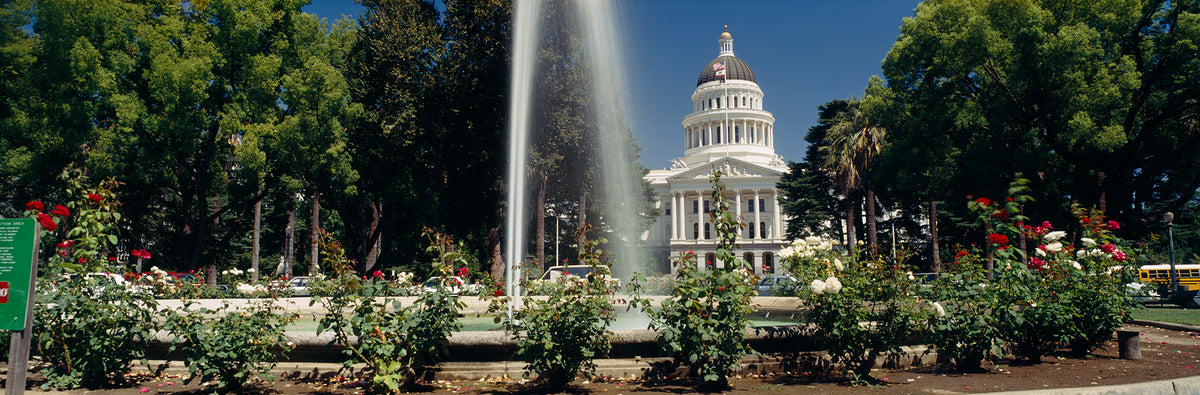 Fountain In A Garden In Front Of A State Capitol Building, Sacramento, California, USA Wall Mural