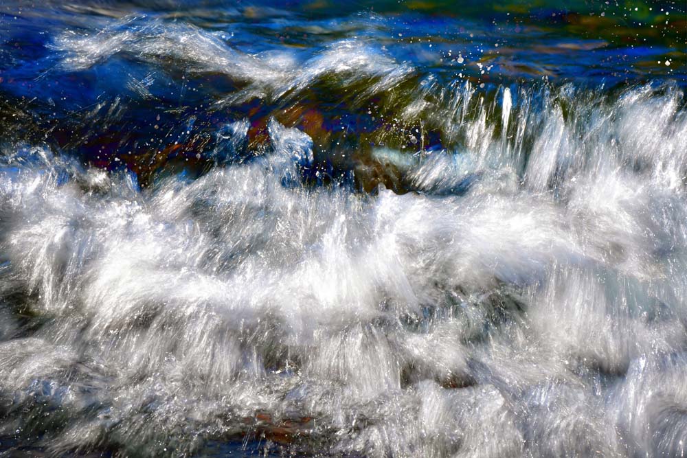 Incoming Wave Wall Mural